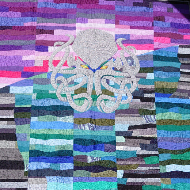 Cthulu quilt (5x6') by Jessamie Self